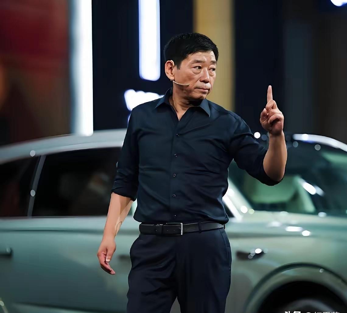 长城汽车这安全口碑，真不是靠吹出来的。前两天刷到个老采访，魏建军撂了句狠话：