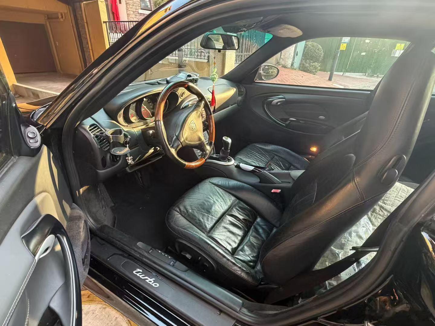 保时捷996turbo，稀少原厂手动的、外商自带、黑武士