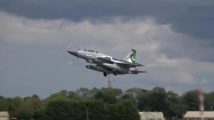 巴基斯坦终于动手了！没有任何预警，也没有任何客套。 当地时间2月21日，巴基