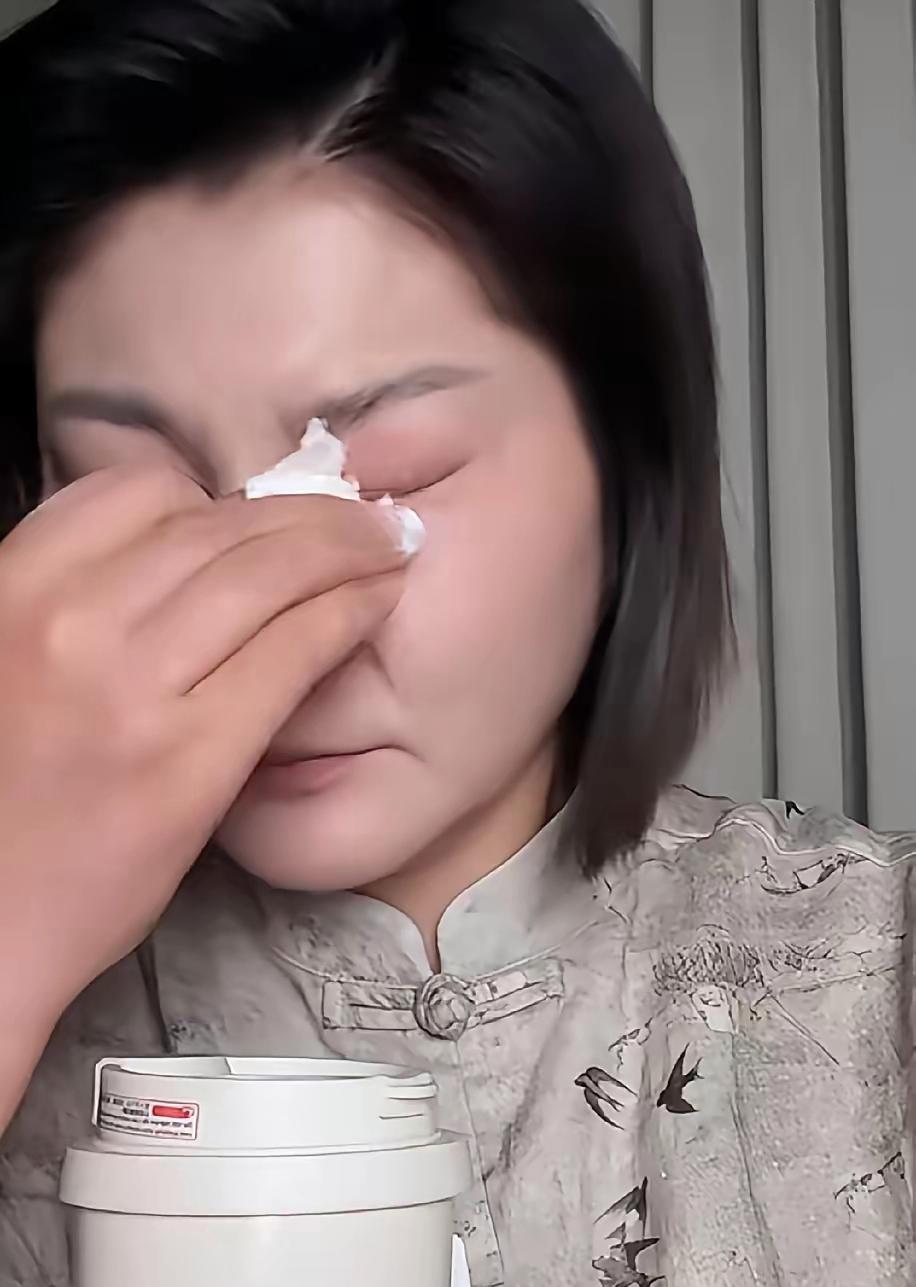 王暖暖最大的弱点就是让对方知道了她在外面试管生了一个孩子。这个孩子是王暖暖最大
