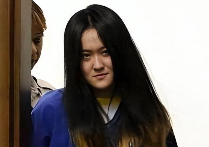 大快人心！曾经扇同胞耳光，用烟头烫同胞，还放话称只欺凌中国人的中国赴美留学生翟云