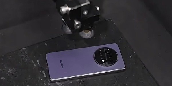 看了那么多真真假假的爆料，我觉得OPPOFindN6这个紫色最好看啊