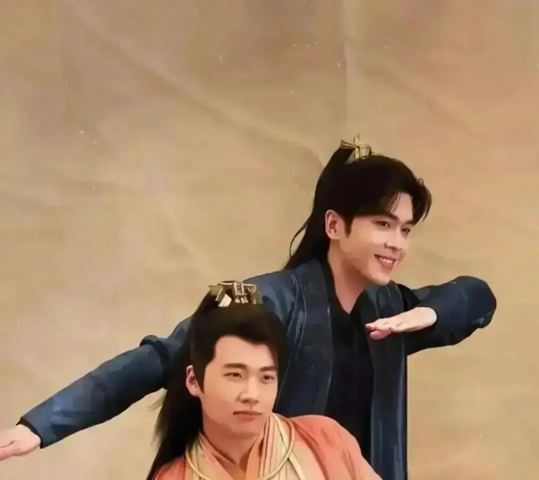 《庆余年2》开机前48小时，资方想砍郭麒麟的范思辙，张若昀直接放话：砍他我就退出