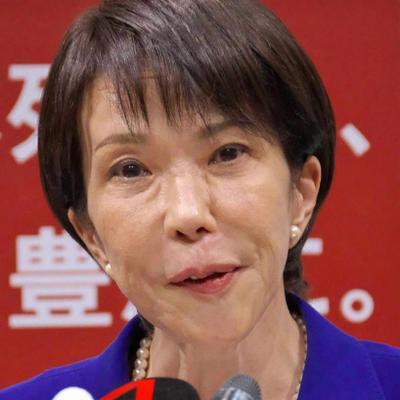 日本国债没人买了，30年来头一回！上半年五千多家企业倒闭，街边小店成片关门。高市