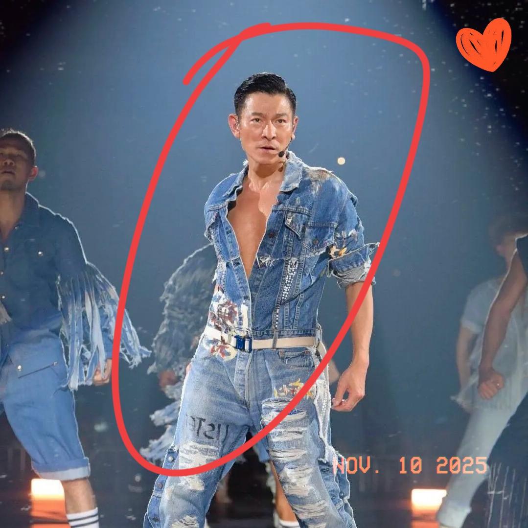 突然有个预感，刘德华以后大概率不好参加晚会了，不是他嗓音变了，而是因为办晚会