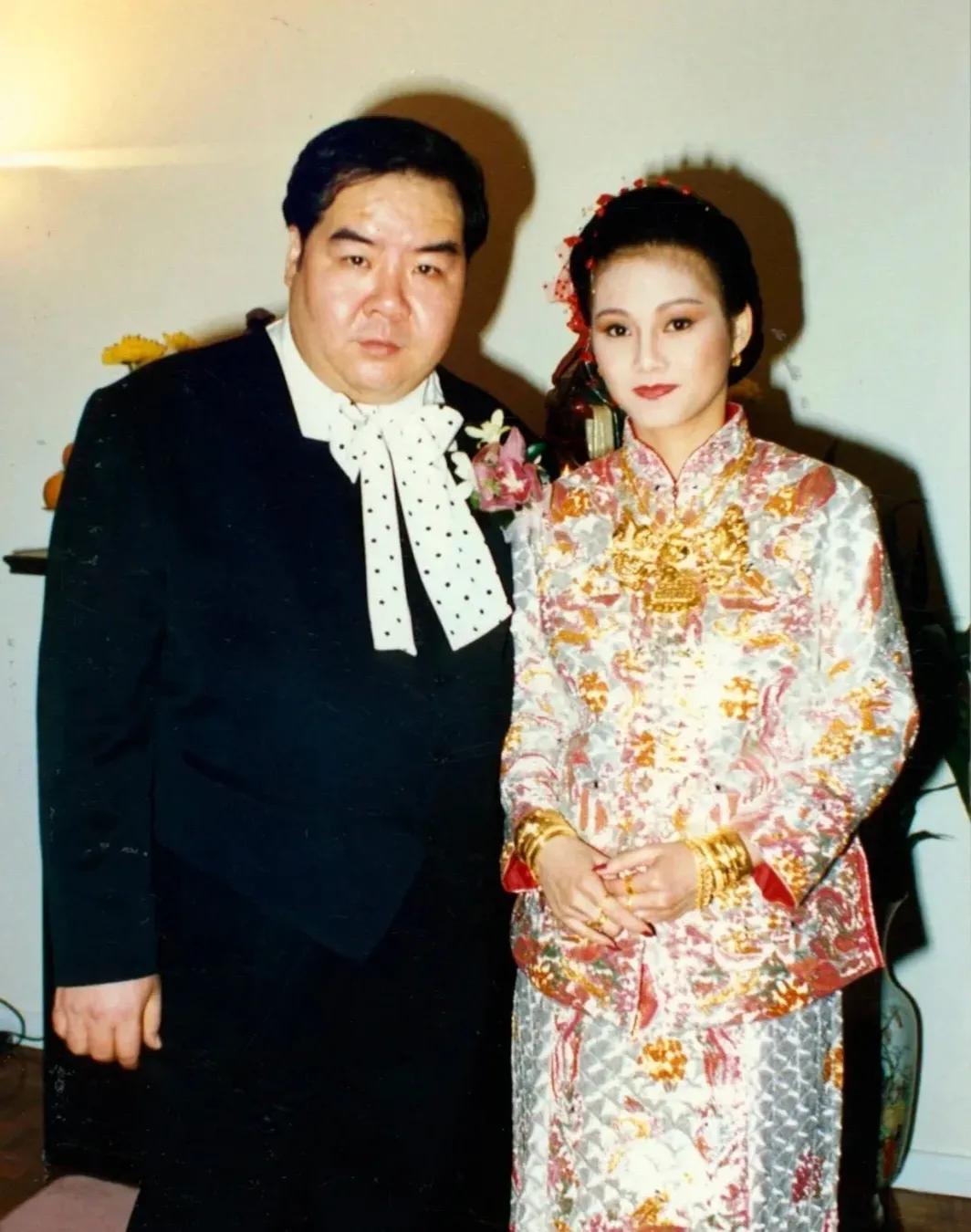 原来他们是夫妻！相差14岁仍恩爱有加男的是公认的实力派演员，出道多年演过很多经