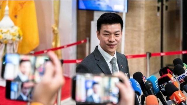 泰国大选曼谷地区民调出炉：那他蓬领导的人民党支持率26.25%，居首位。首相阿努