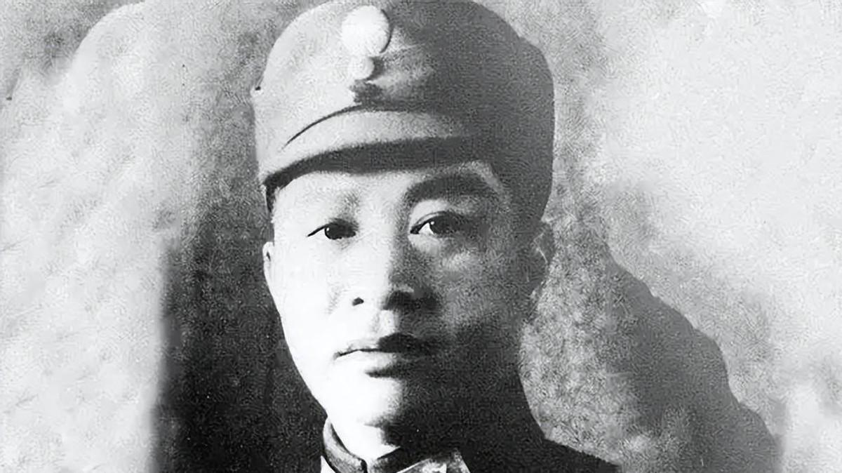 1946年“四八空难”，飞机上另有3人的地位高过叶挺，分别是谁？“重庆天气难