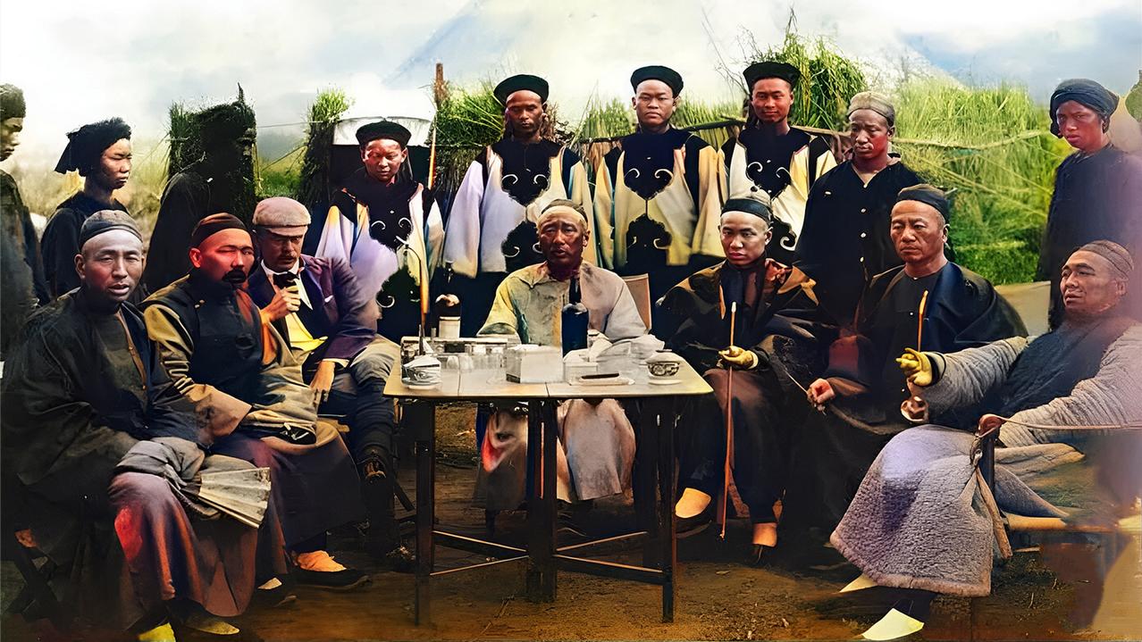 为啥古代大户人家非要养这么多仆人？答案比你想的现实得多翻明清笔记，真正的顶级