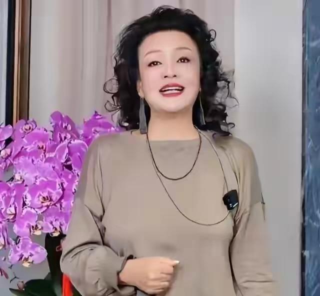 张兰又完虐马筱梅小算计，汪家已经有了孙子了，马晓梅生的这个只是锦上添花，姓不姓汪