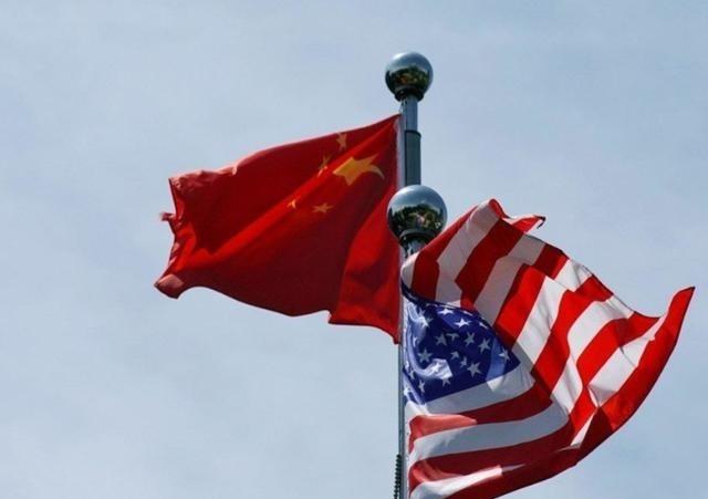 美国敢动中国吗？俄专家说了句大实话：到2030年，能打到美国本土的核弹头