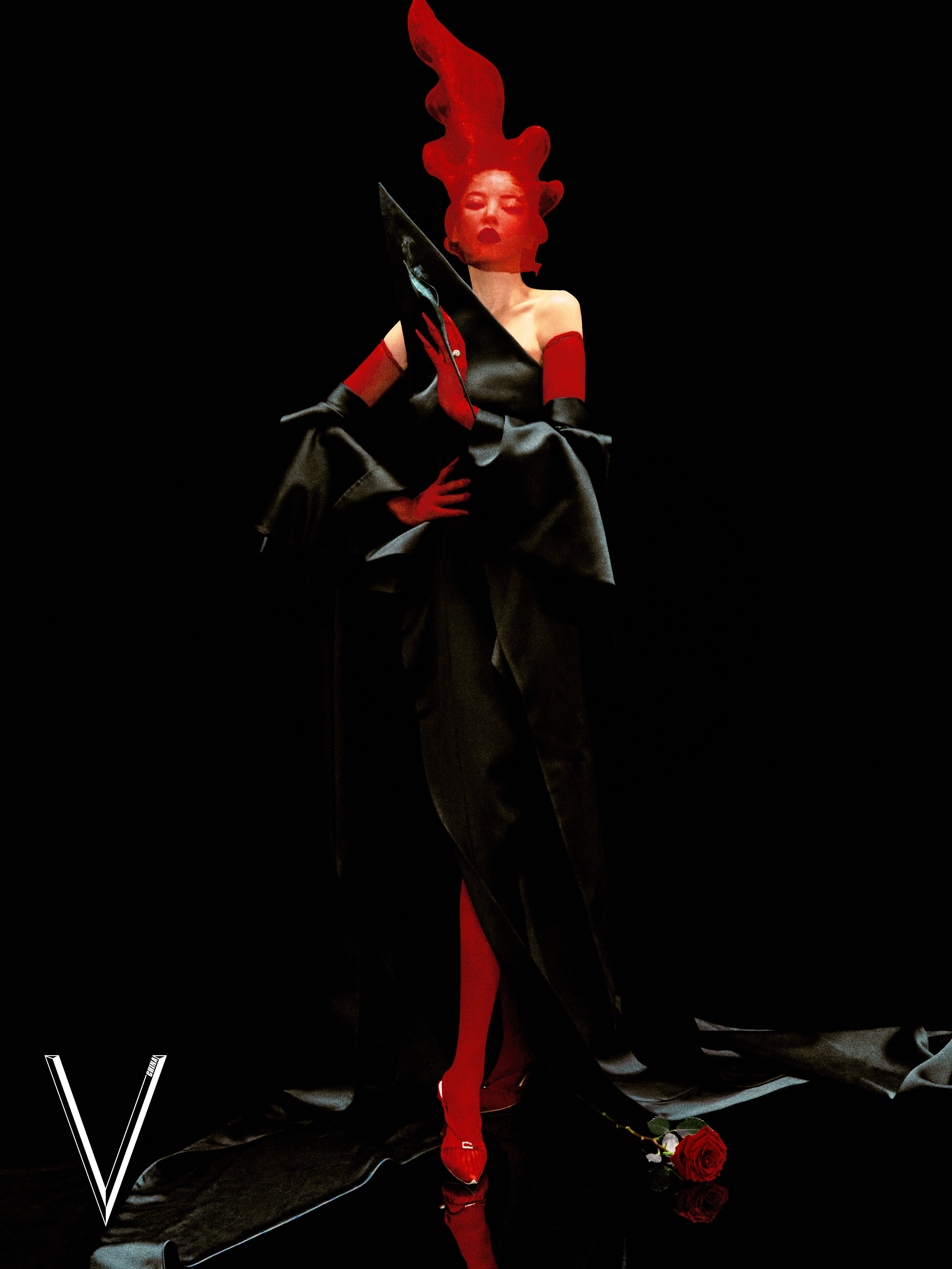 二登VMagazine！来自辛芷蕾十一月第二刊，亮相V中文版新一期封