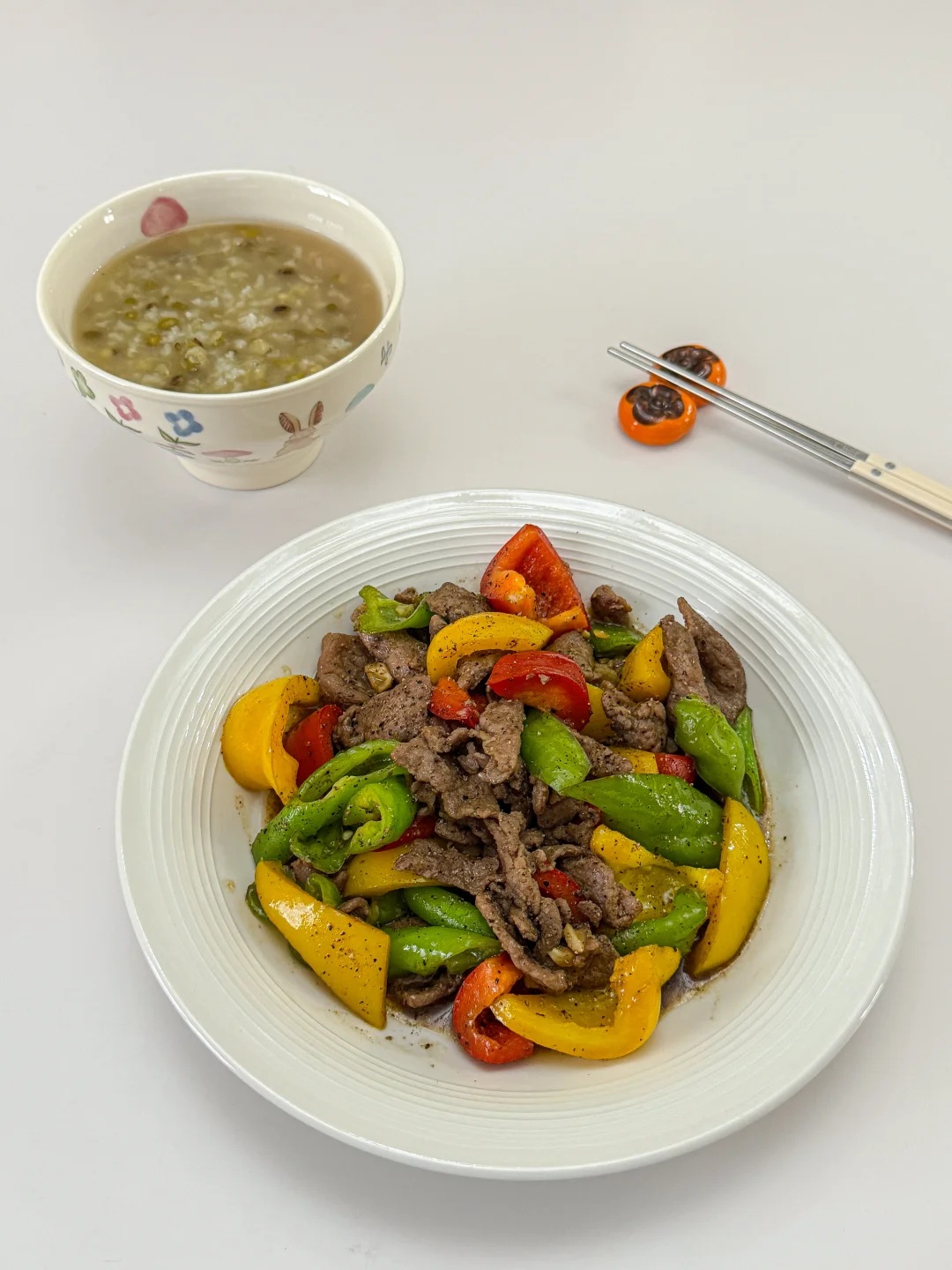 🫑彩椒炒牛肉！5分钟搞定低卡硬菜