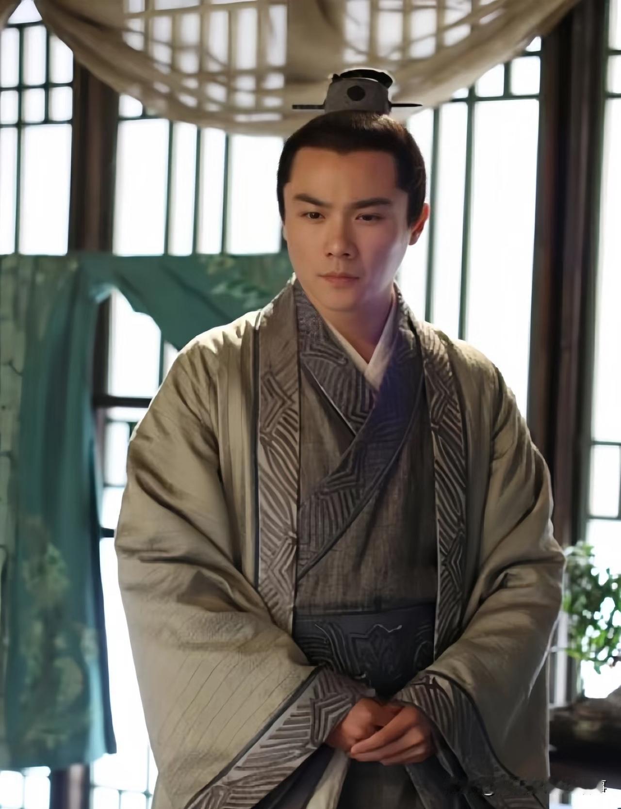 关键就在于，齐衡是“没办法”，贺弘文是“不作为”！曹表妹再可怜，也不是他优柔寡断