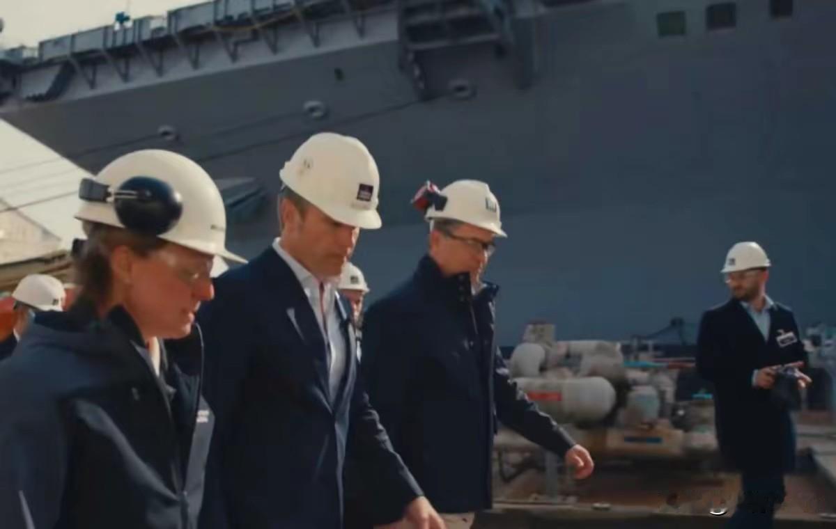 美军加速交付“肯尼迪”号航母欲压制福建舰因福建舰已服役且成功弹射第五代隐身舰