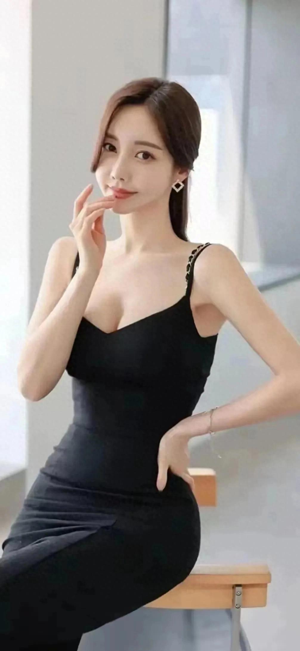 孙允珠，人见人爱，花见花开
