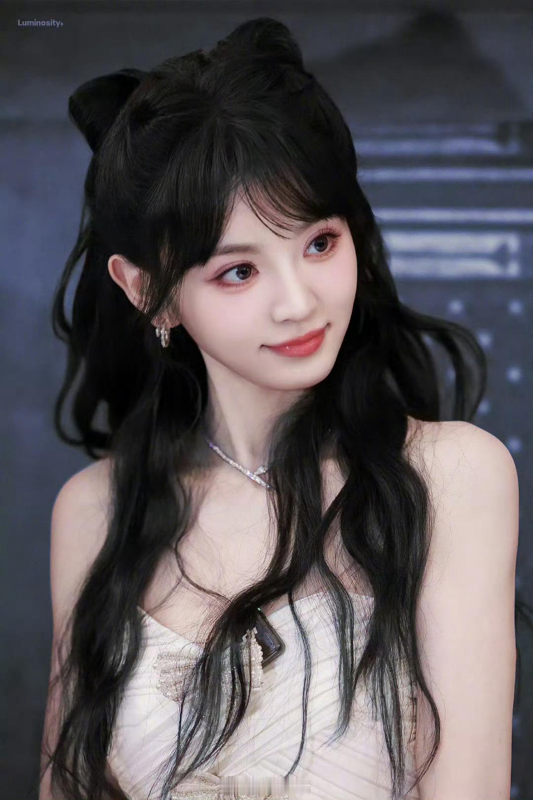 内娱喵系女艺人那必须是田曦薇呀