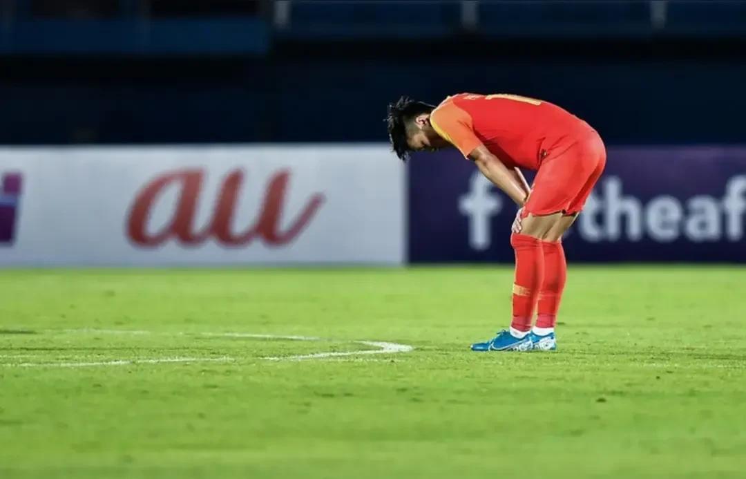 中国男足几乎将东南亚球队输了个遍，要知道，东南亚是全亚洲足球水平最菜的地区，如果