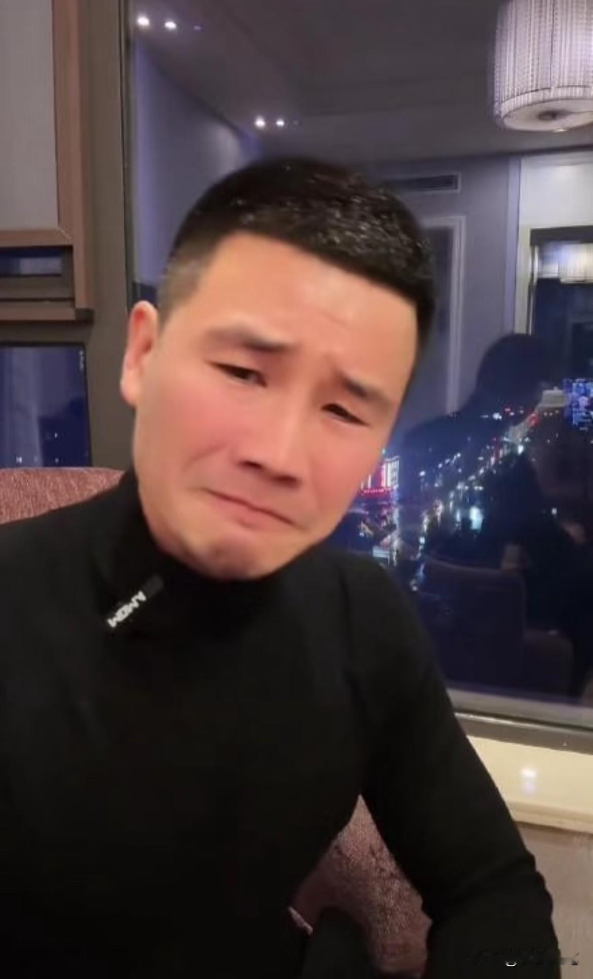 嘎子这下真要“凉凉”？从局子出来后，三大“致命困局”正等着他！穿警服带货这波