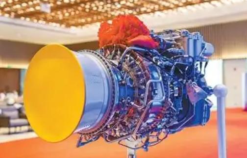 美国估计要气炸了！今年5月美国刚暂停向中国商飞出售喷气发动机相关技术，中