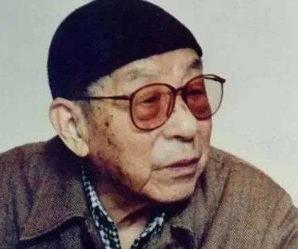 吃喝嫖赌毒少帅张学良，活到101岁，晚年炫耀：“我告诉你这个，中外都算上，白人、