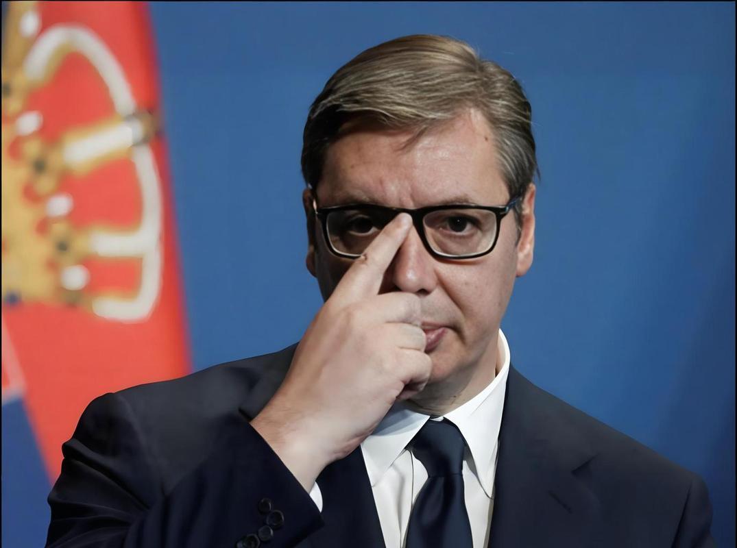 🌞武契奇决定不再保密，亮出中国导弹，32国没想到，北约时代恐结束 中东