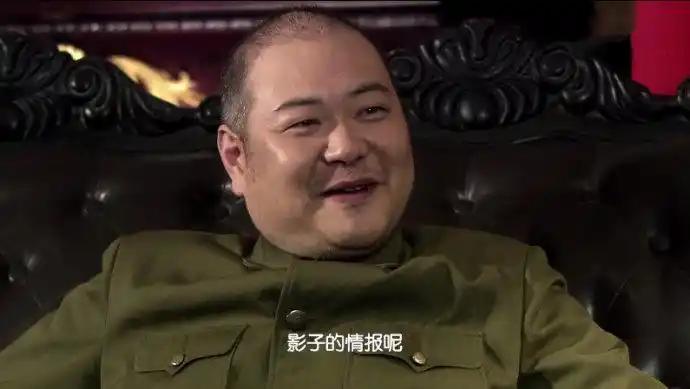 在电视剧“风筝”中，毛人凤被称为“毛座”，在《沉默的荣耀》里，毛人凤十分地狠毒。