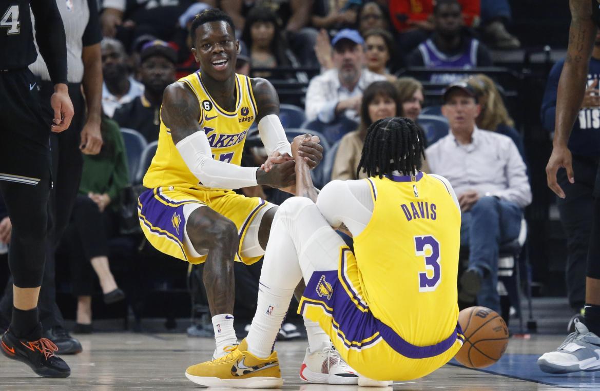 NBA中体味最大的球星是谁？施罗德在一个网红NEON的车载节目中被问到这个问题