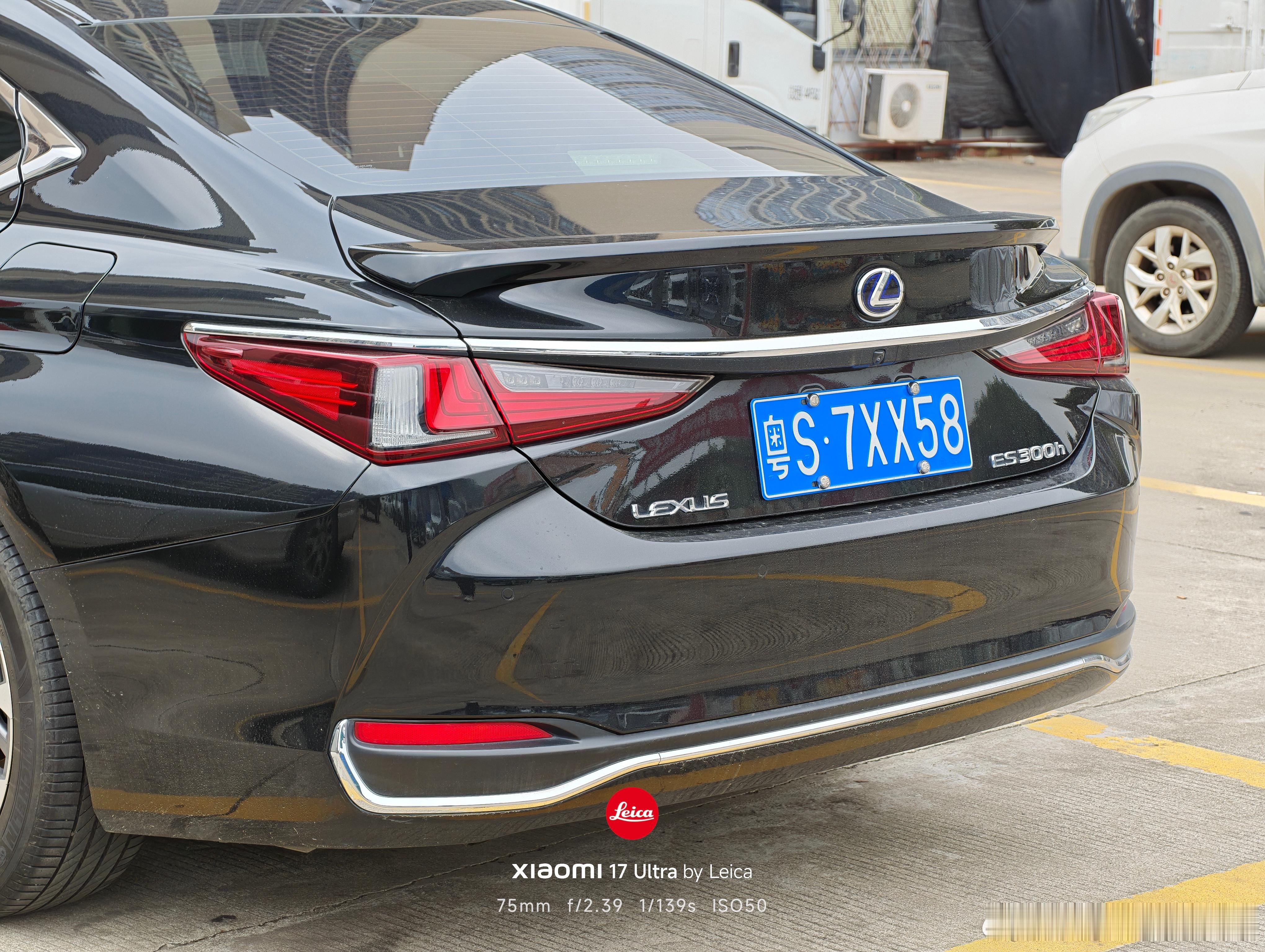 或许是近期比较关注19.99万元的雷克萨斯ES200，感觉到处都能看到这款丰田的