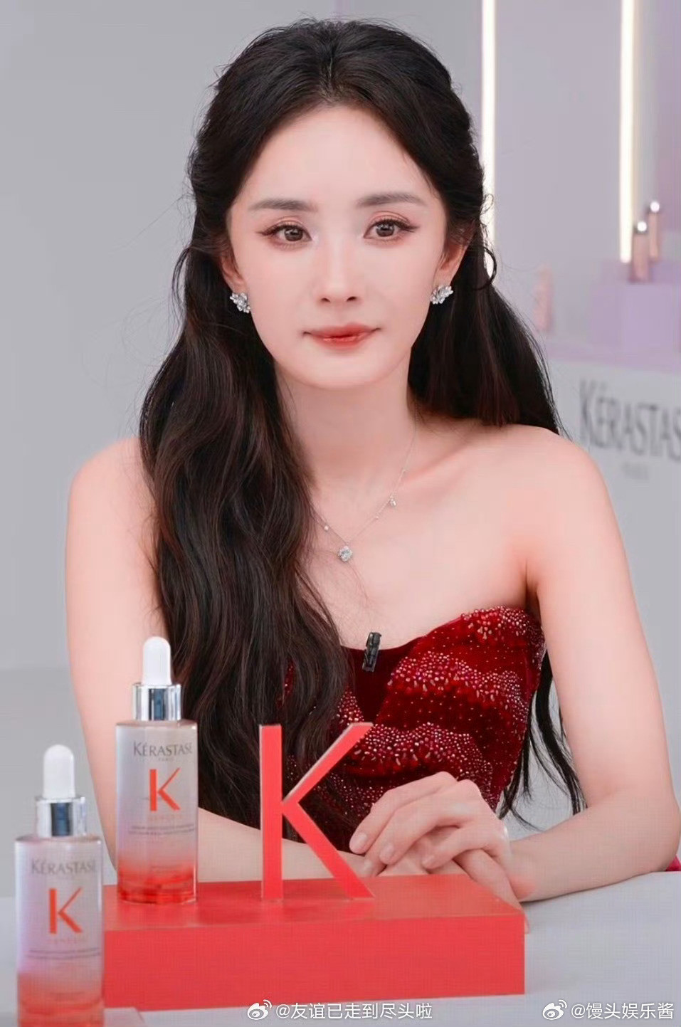 杨幂、鞠婧祎今日造型谁赢了​​​