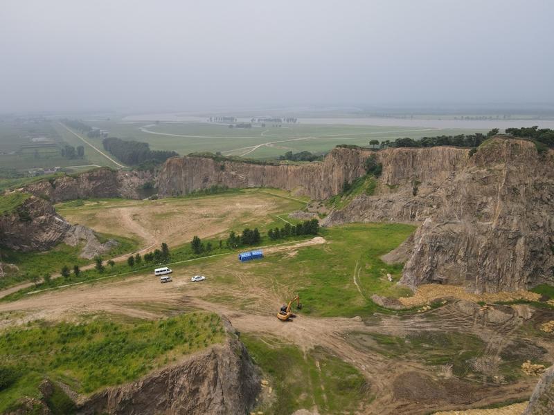 “冷美人”这回可真是扬眉吐气啦！参加张家界“七星山·骆驼杯”荒野求生挑战赛，意外