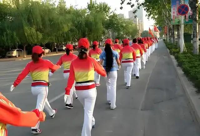 暴走团的
