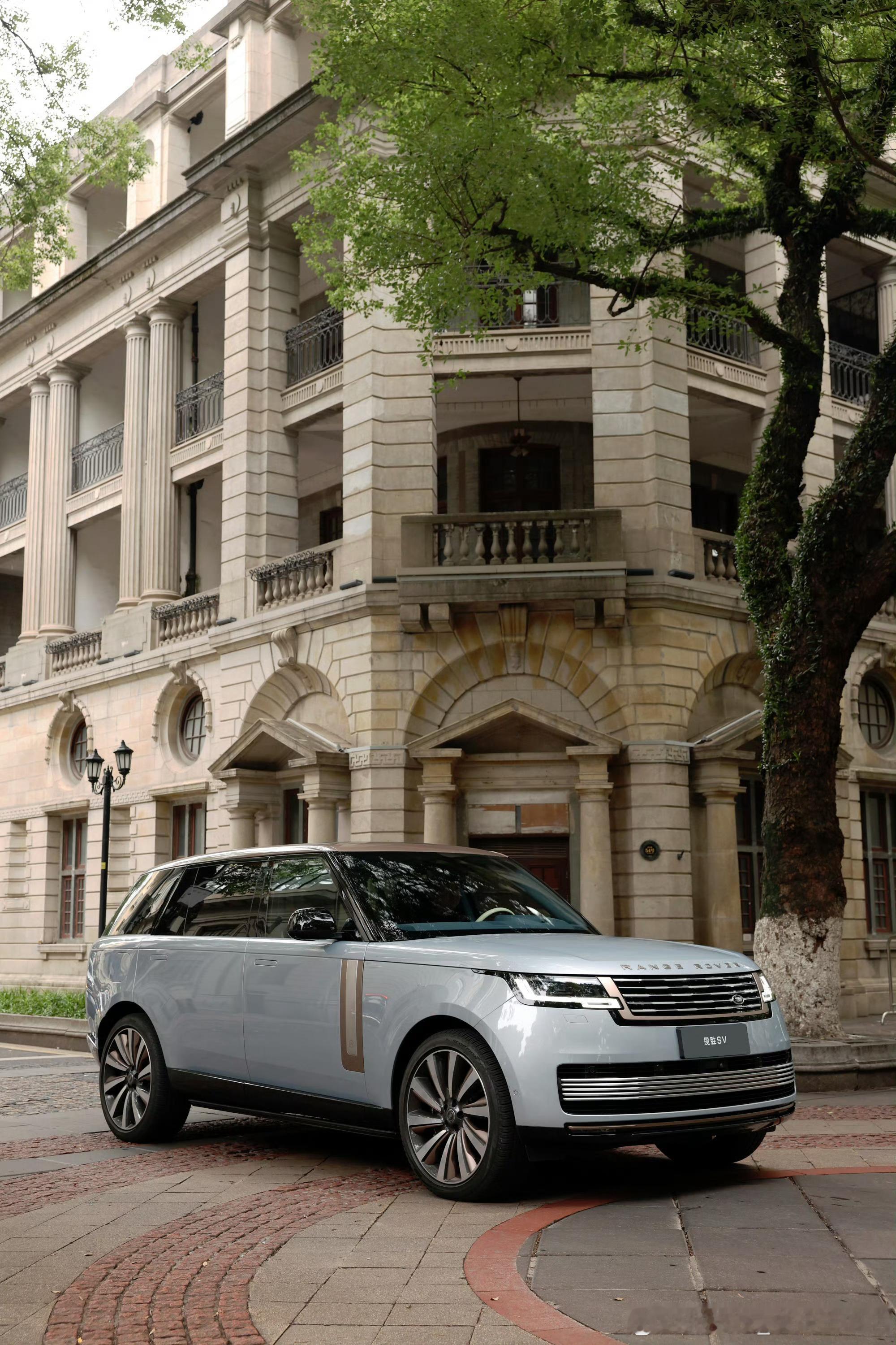 论豪华还得是路虎揽胜SV路虎揽胜​​​