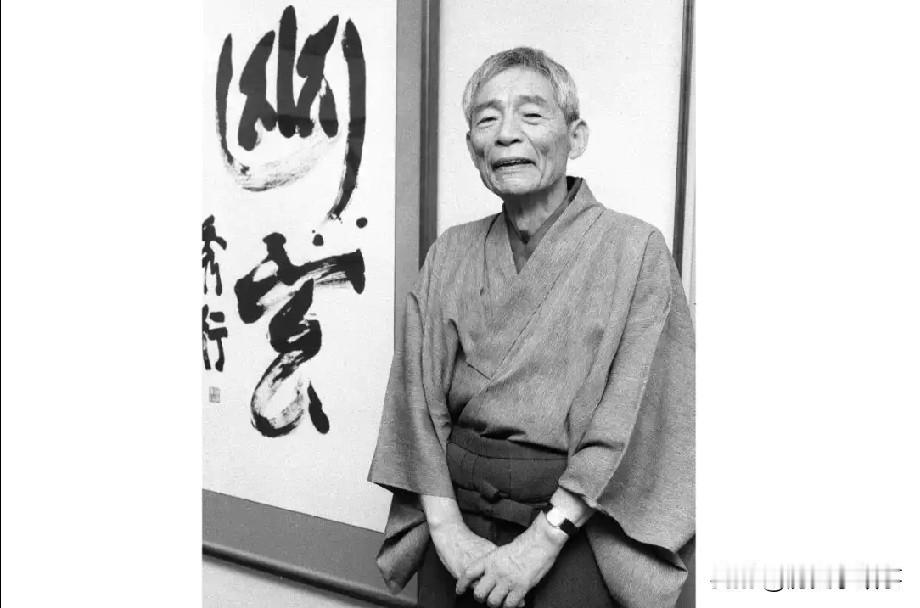 1981年起，藤泽秀行自己掏钱，一趟趟往中国跑，十三次，没让中方出一分钱。他进了