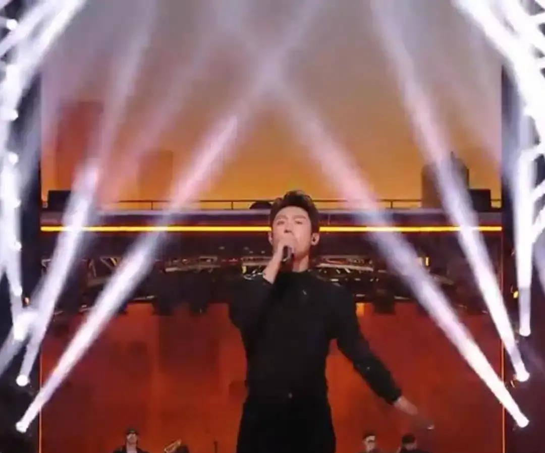 黄景瑜又要去玩命了！《红海行动2》直接签下半年特种兵特训，水下作战、战术射击全