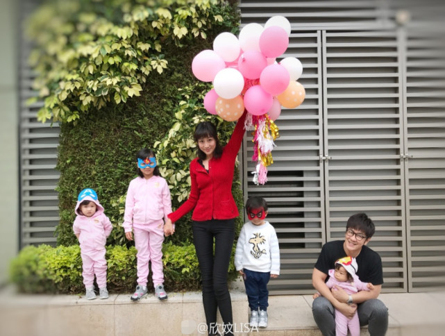 陈浩民小女儿1岁生日 妻子晒一家六口温馨合照