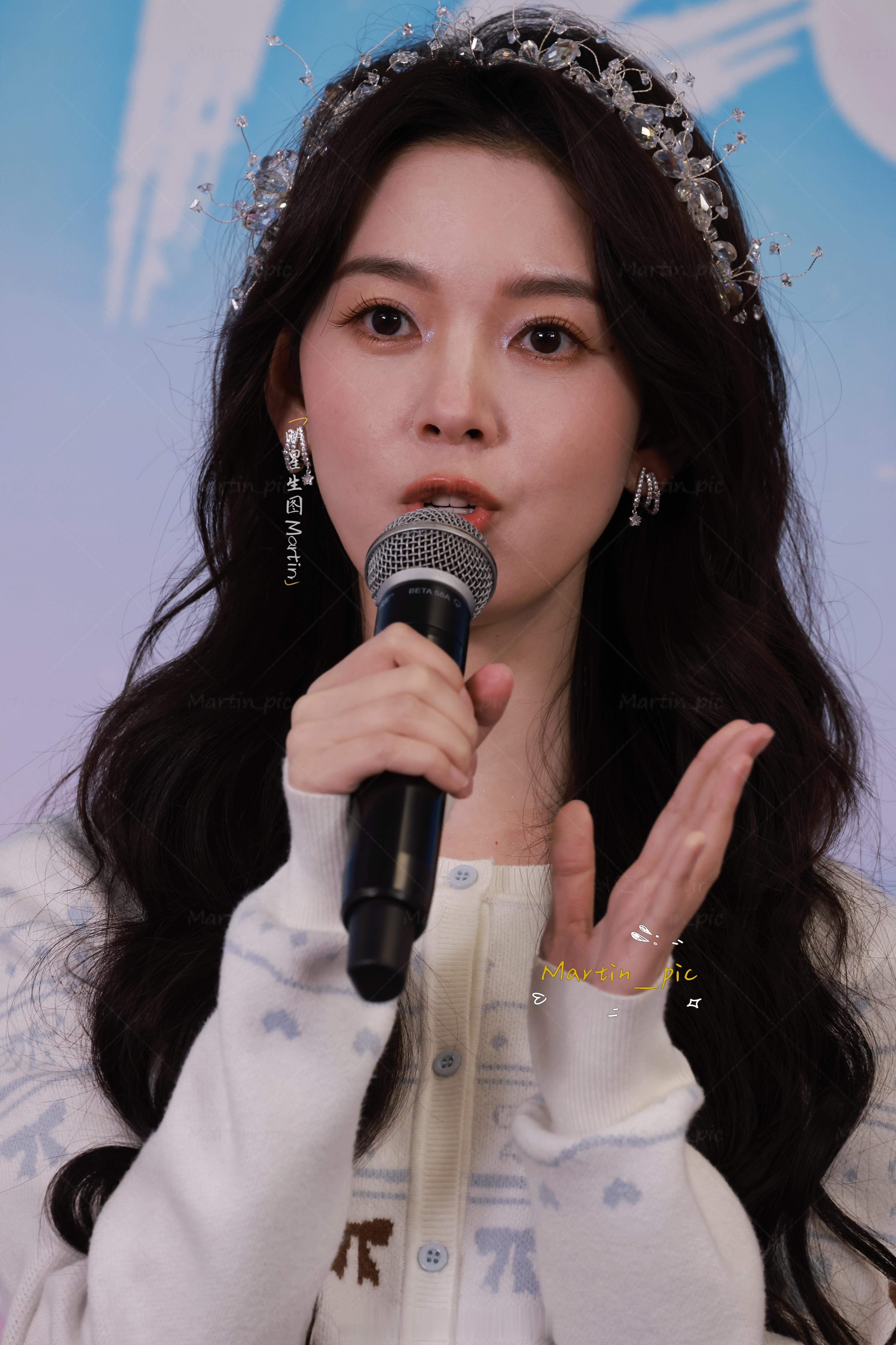 陈瑶陈瑶活力之夜生图今日份瑶妹活动生图，桃花仙子发言中国电影120周年活力之夜