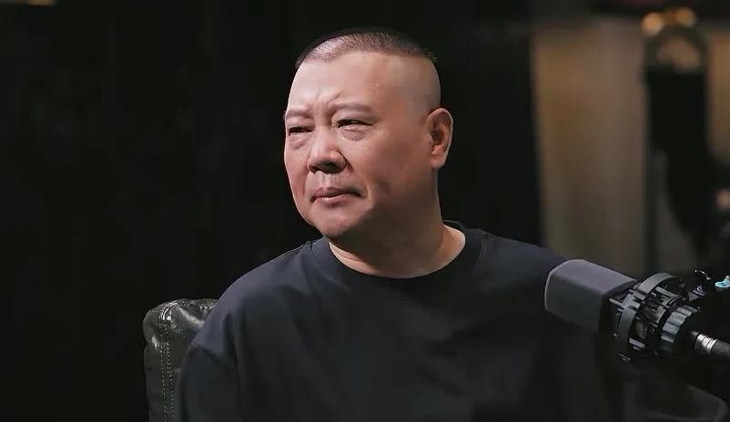 原来郭德纲早就看出秦霄贤和张云雷不适合说相声了！近日，郭德纲在某节目中说了这样一