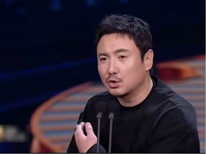 尼格买提：“腾哥减了多少斤能给我们汇报一下吗？”沈腾：“原来是小170，现在