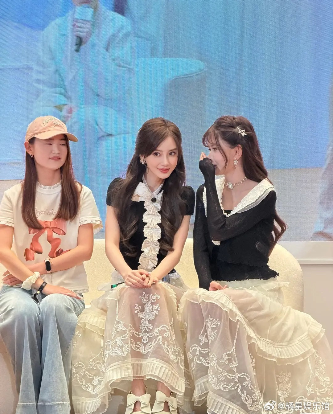 baby这资源降级有点儿厉害啊，居然和韩安冉同框了