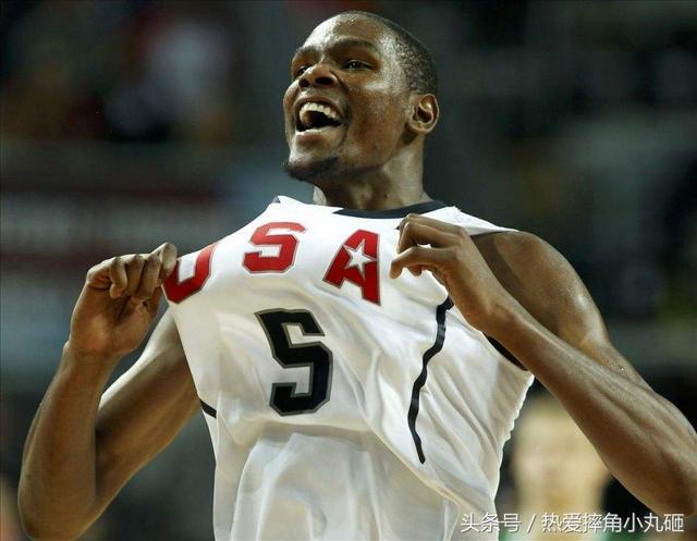 德约科维奇_德约科维奇一年收入