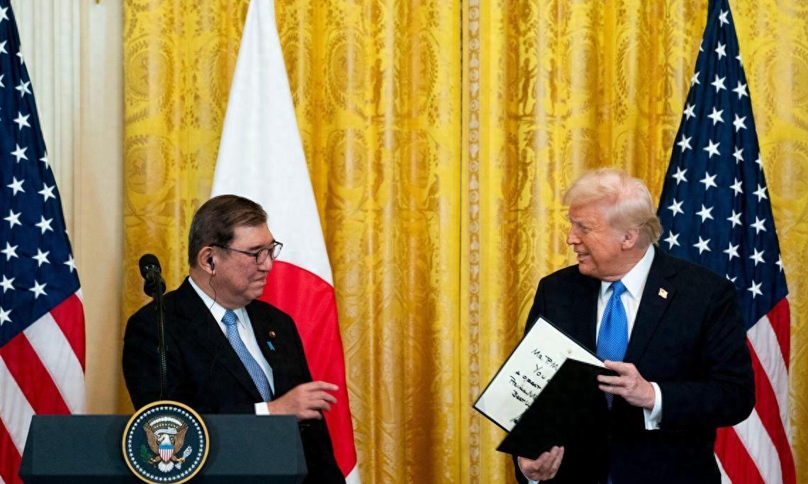 因为不买美国大米，引起特朗普的不满，扬言要给日本商品再加关税。谁显得高，6月份