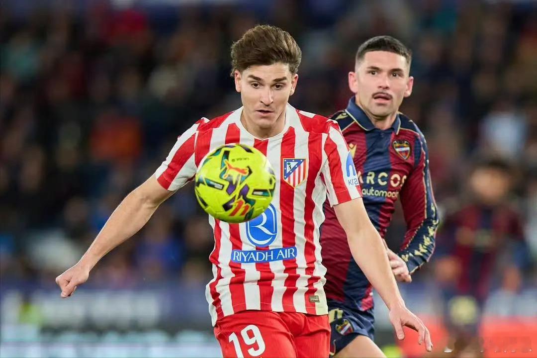 非巴萨，也非阿森纳，切尔西成阿尔瓦雷斯下家热门，小蜘蛛重返英超谈判已进入深入阶段