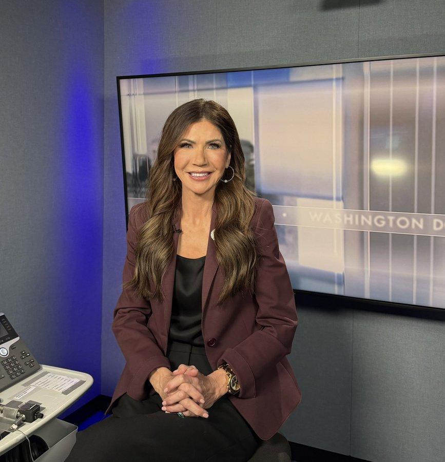 总共抓了1万人，6周抓了3000：美国ICE在明尼阿波利斯战果有这么大吗？近日美