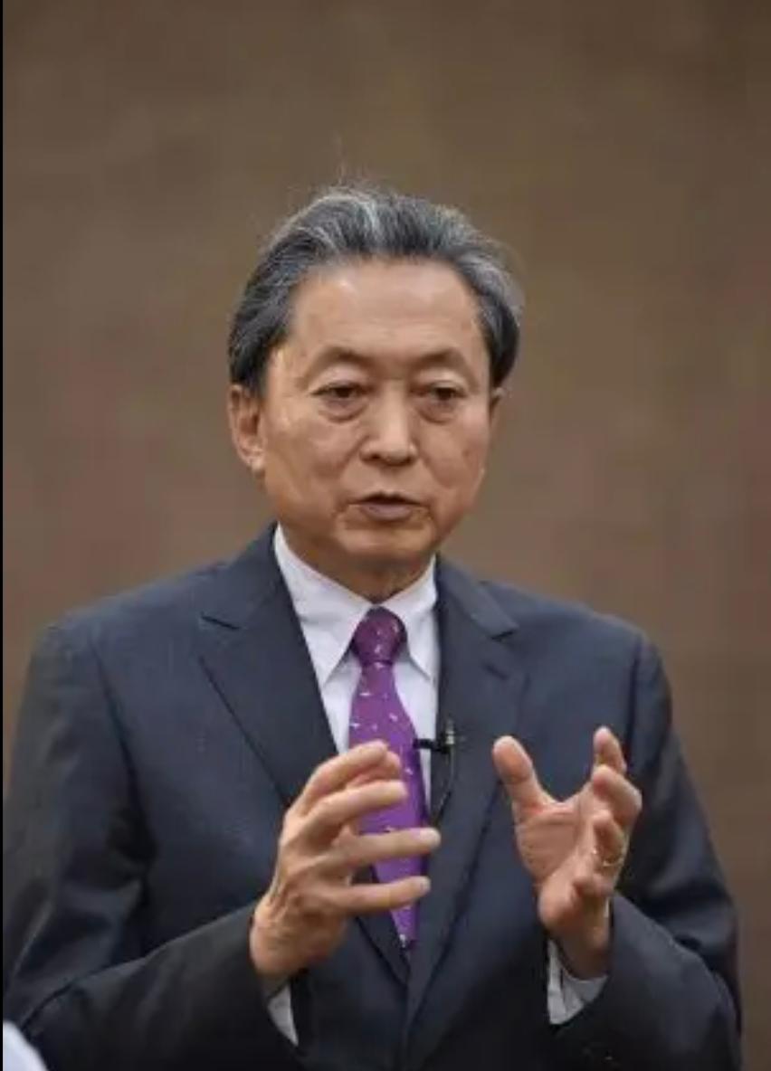 日本前首相鸠山由纪夫今天（2月8日）写道：“如果选举真的是民主的体现，难道不应该