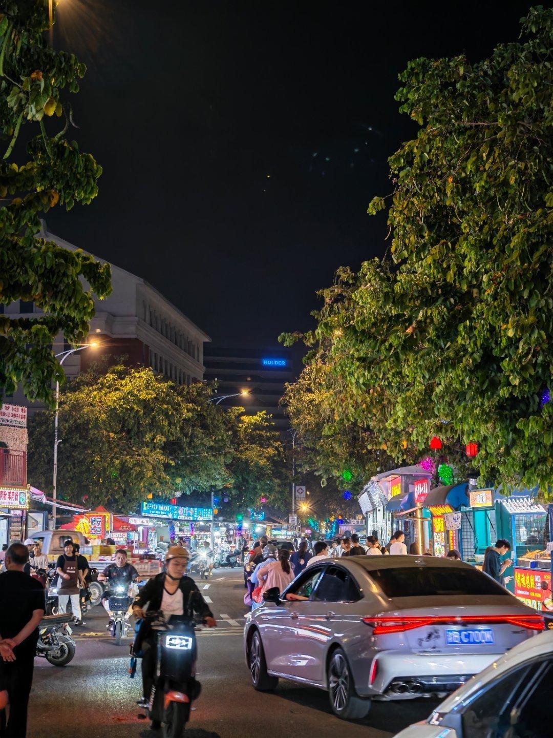 我靠，手机定位是个城中村的夜市难度上升了…