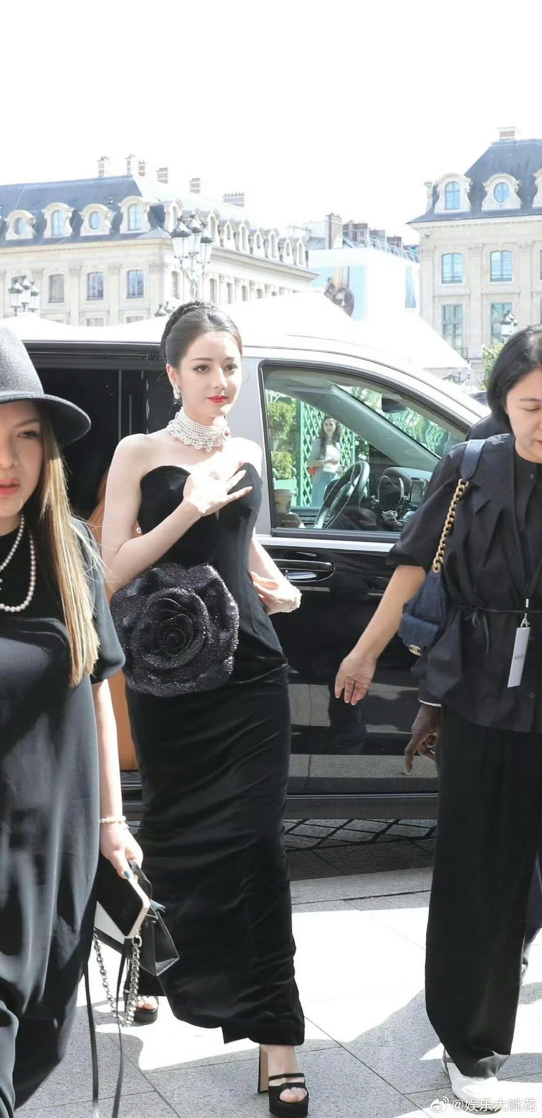 这个热巴美成啥样了[哭哭]今天的热巴太美了！​​​