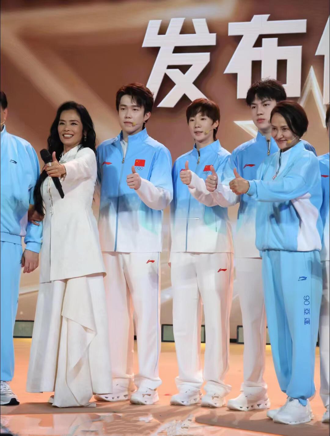 很遗憾我不能来到现场。”孙颖莎发文诉说心声，遗憾无缘亚运会领奖服线下发...