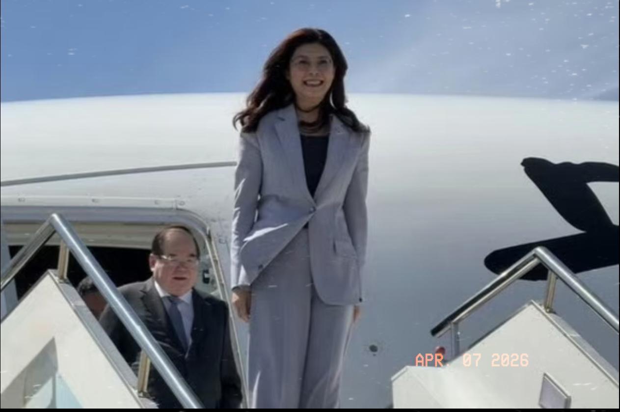 4月7日，郑丽文如期到访。不少人都注意到，这位中国国民党史上第二位女主席，走下