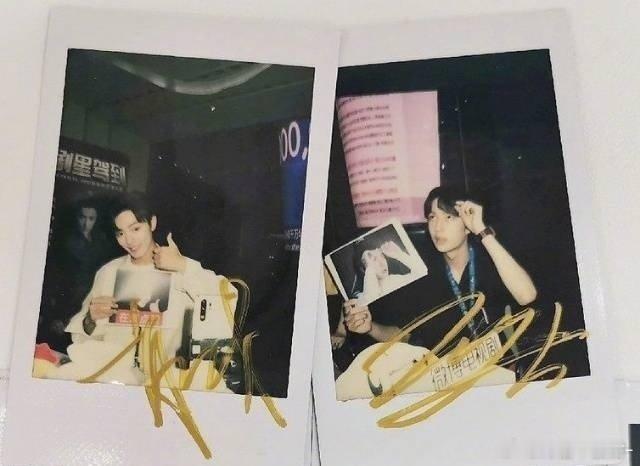 卧槽这张照片好少见啊真是肖战王一博上辈子🥺🤲🏻